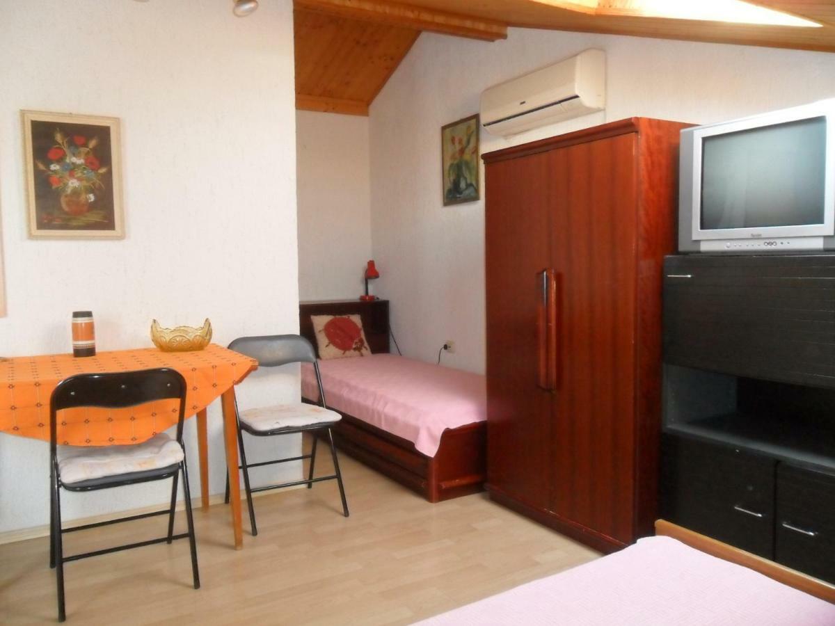 Apartments Simpa Нивице Экстерьер фото
